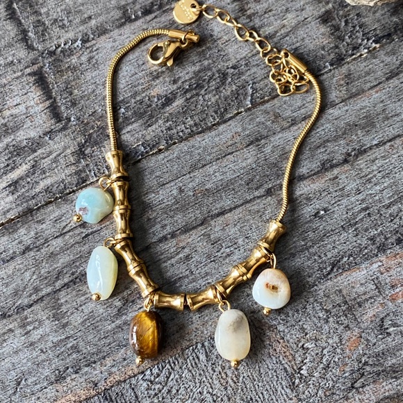 NEW Gold & Polished Stone Beaded Bracelet - Picture 5 of 7